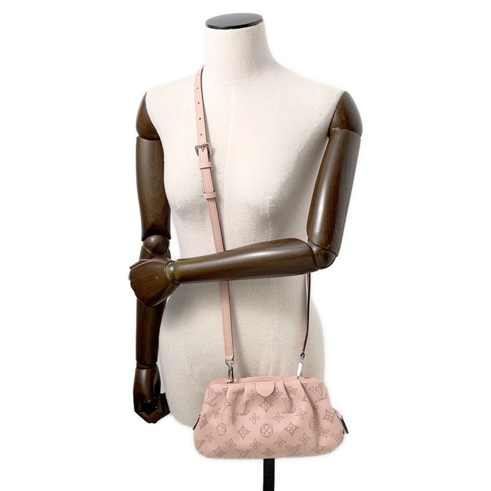 LOUIS VUITTON Brown Monogram Shoulder Bag - Picture 5 of 12